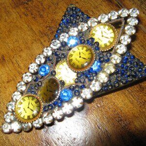 Artisan Vintage one of a kind Pin.